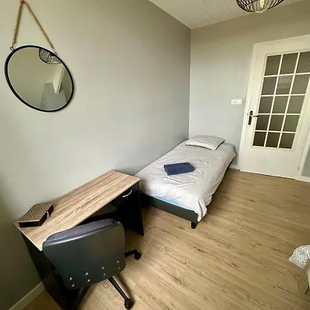 Maison Tres Proche Des 24 - 9 Personnes Апартаменты